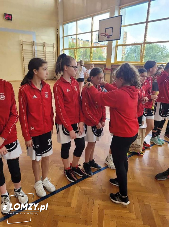 Sukces koszykarek z UKS 4 [FOTO]