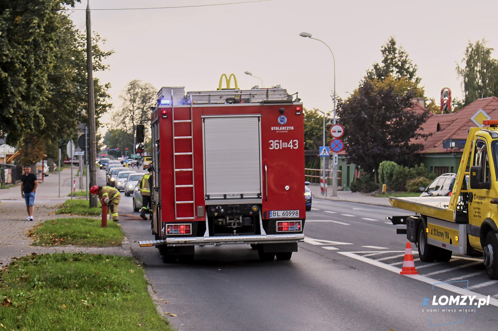 Widowiskowa kolizja na Legionów [FOTO]