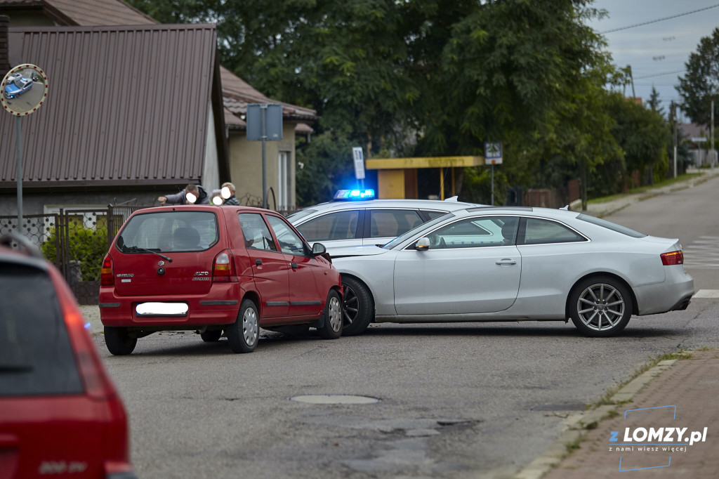Wypadek na skrzyżowaniu Zdrojowej i Kierzkowej