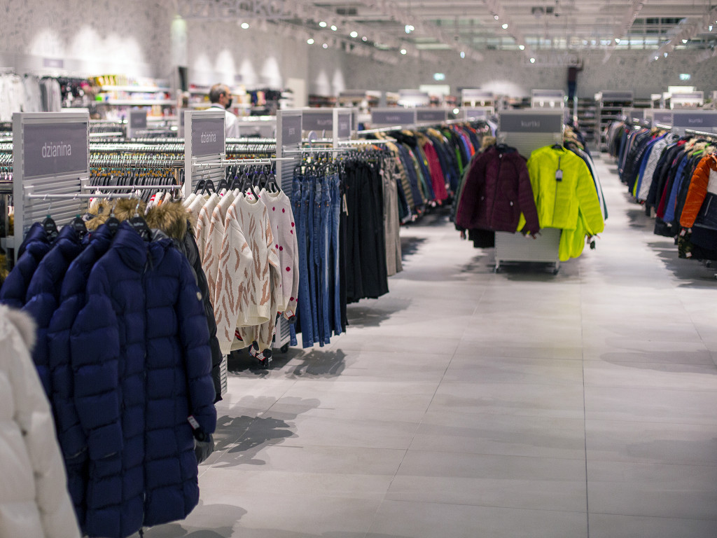 Od wczoraj w Łomży można robić zakupy w HalfPrice
