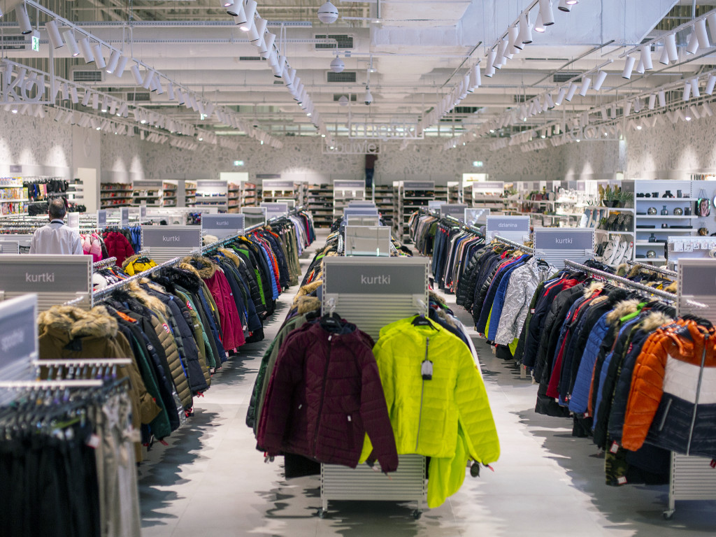 Od wczoraj w Łomży można robić zakupy w HalfPrice