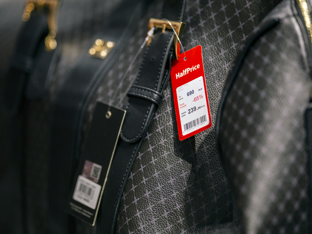 Od wczoraj w Łomży można robić zakupy w HalfPrice