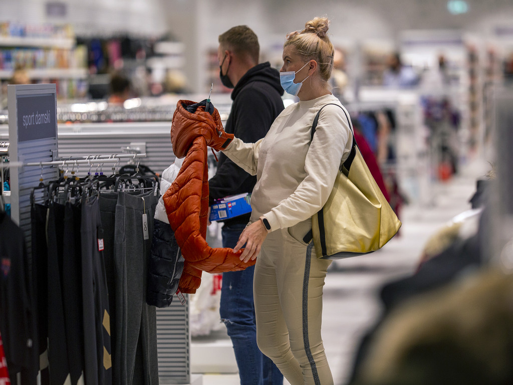 Od wczoraj w Łomży można robić zakupy w HalfPrice