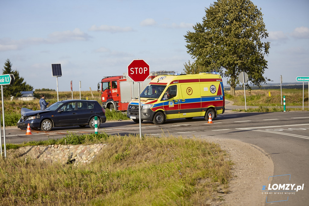 Osobówki zderzyły się na obwodnicy Kupisk
