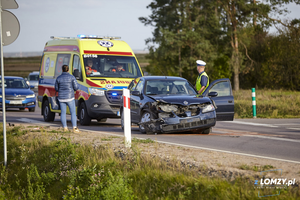 Osobówki zderzyły się na obwodnicy Kupisk