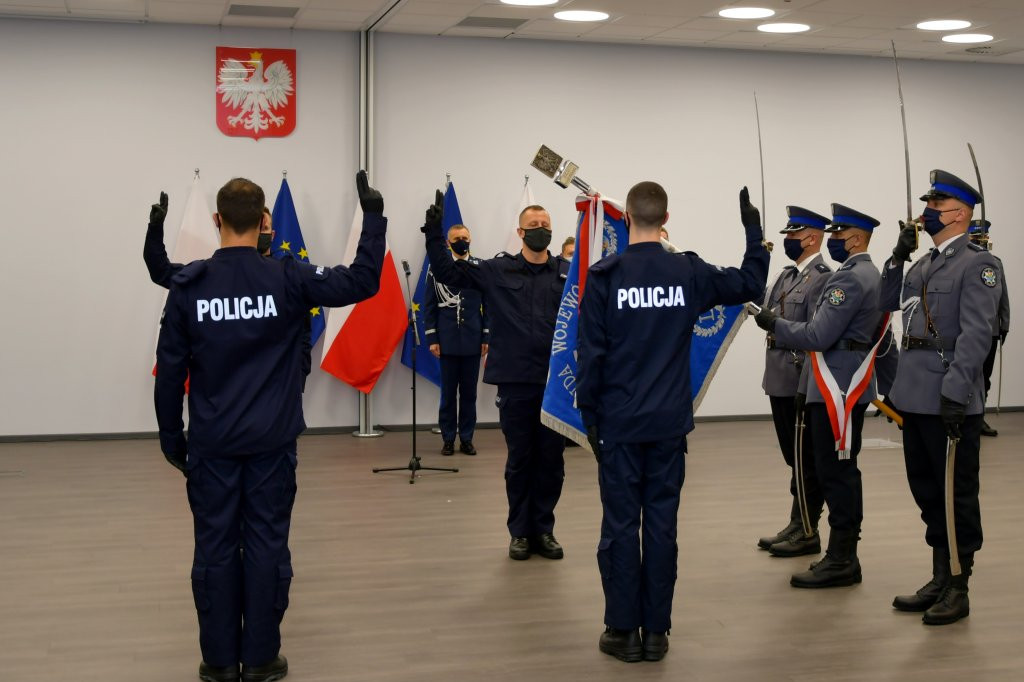 Nowi policjanci w garnizonie podlaskim