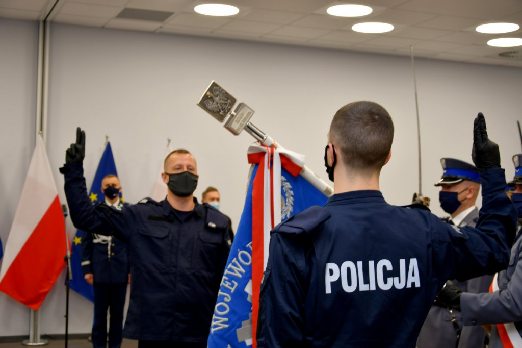 Nowi policjanci w garnizonie podlaskim