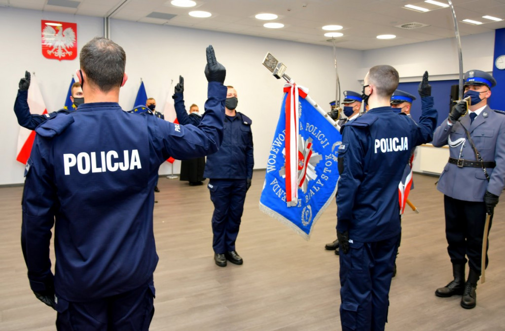 Nowi policjanci w garnizonie podlaskim