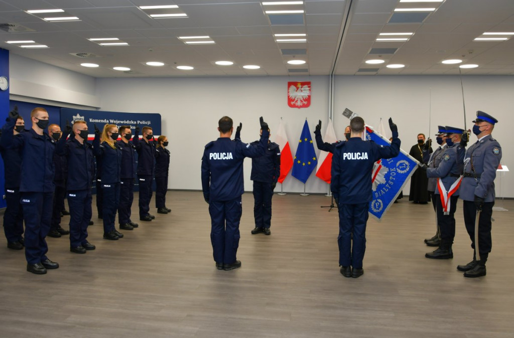 Nowi policjanci w garnizonie podlaskim