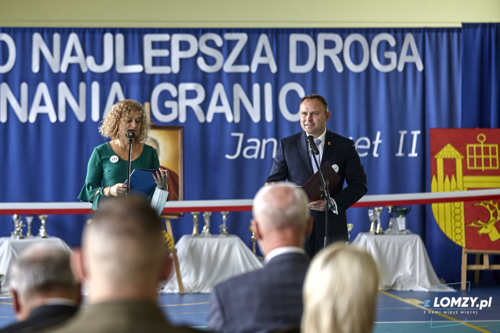 Otwarcie sali gimnastycznej w Jarnutach