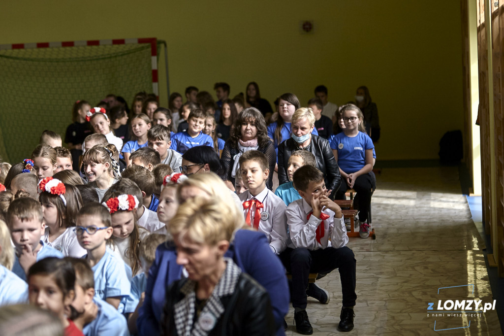 Otwarcie sali gimnastycznej w Jarnutach
