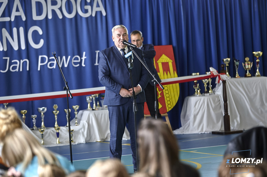 Otwarcie sali gimnastycznej w Jarnutach