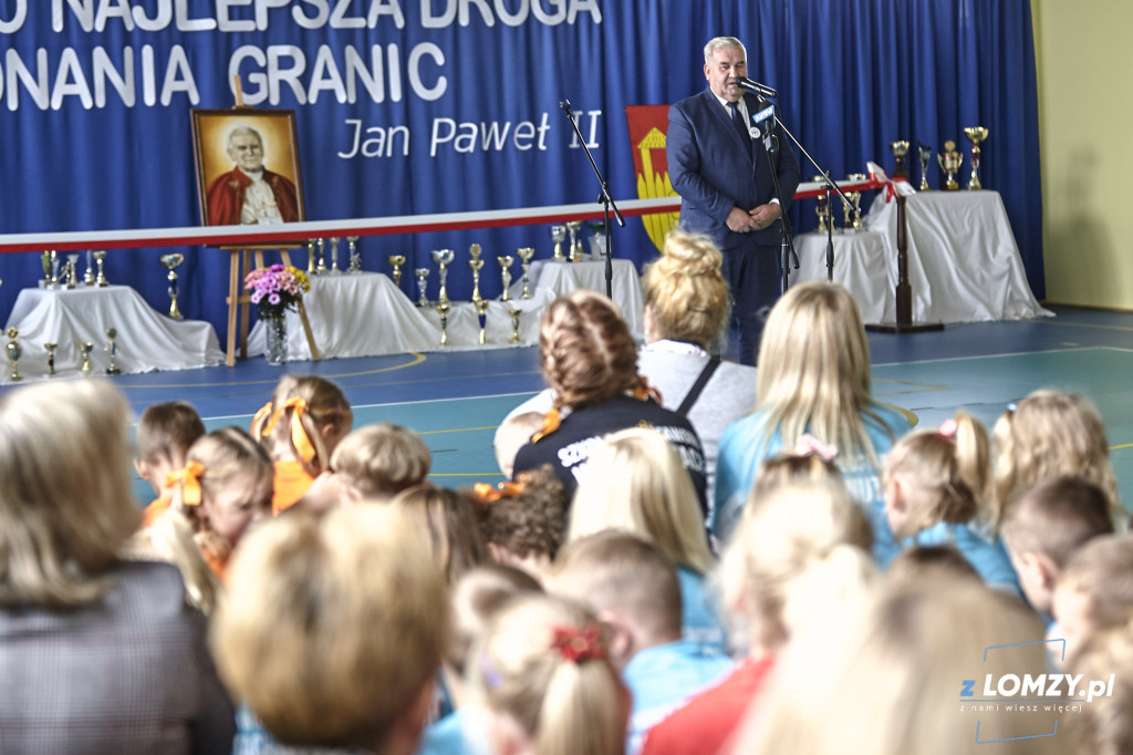 Otwarcie sali gimnastycznej w Jarnutach