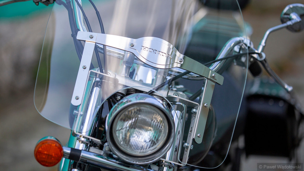 Wyjątkowy motocykl na licytacji dla Julki