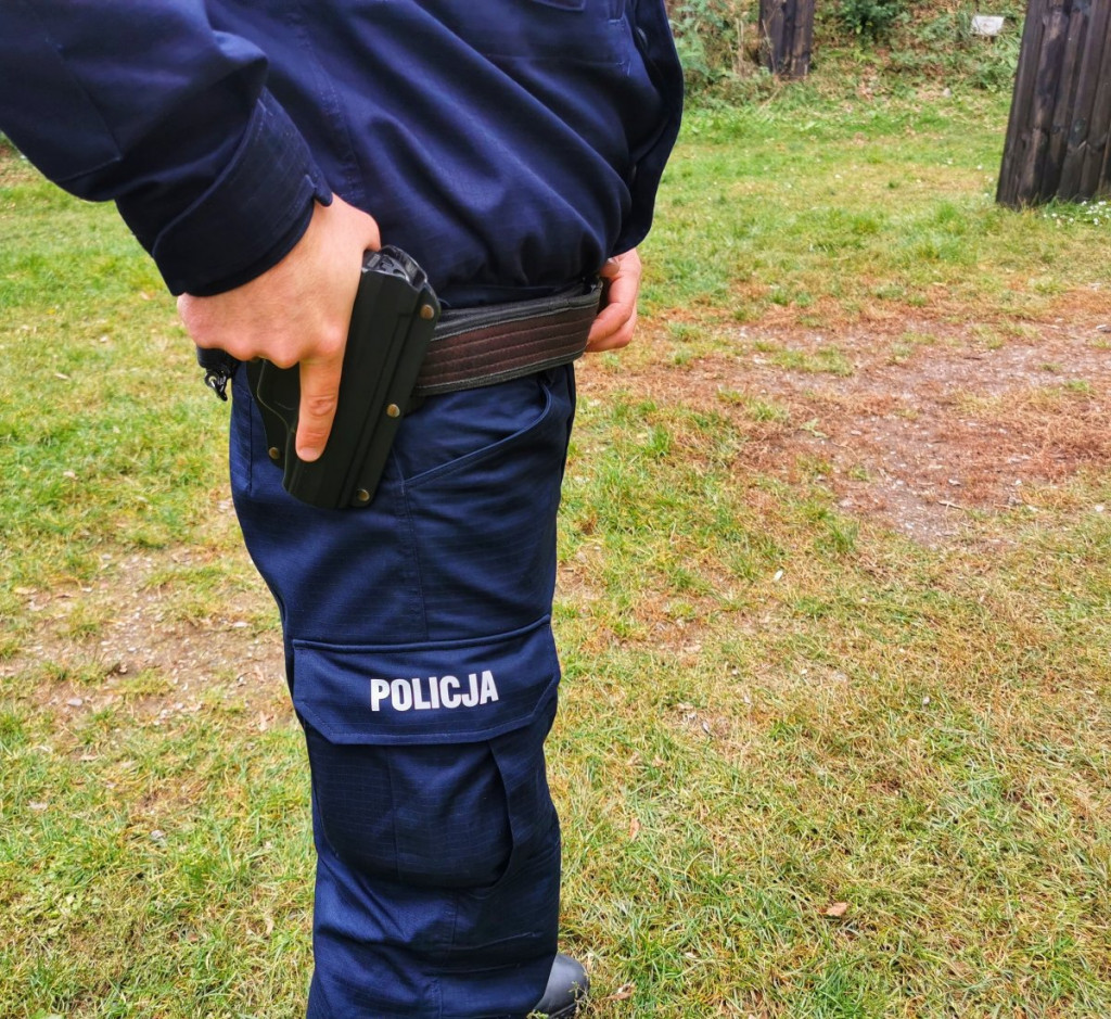 Jak wyglądają szkolenia strzeleckie policjantów? [FOTO]