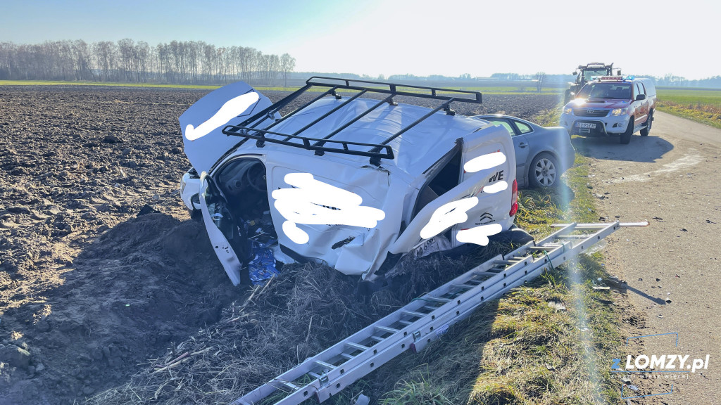 Zderzenie osobówki i busa