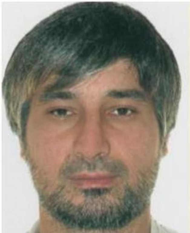 Oni są poszukiwani za pomoc w nielegalnym przekraczaniu granicy [FOTO]