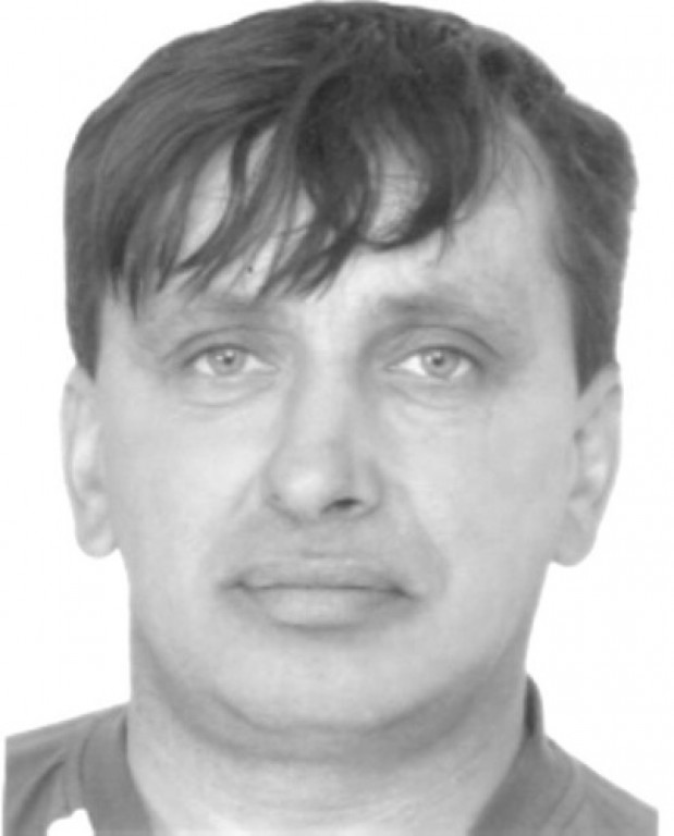 Oni są poszukiwani za pomoc w nielegalnym przekraczaniu granicy [FOTO]