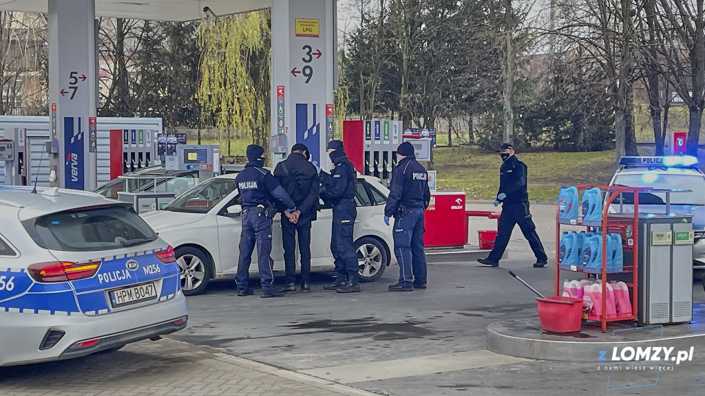Piątnica: Migranci i kurierzy zatrzymani w Piątnicy!