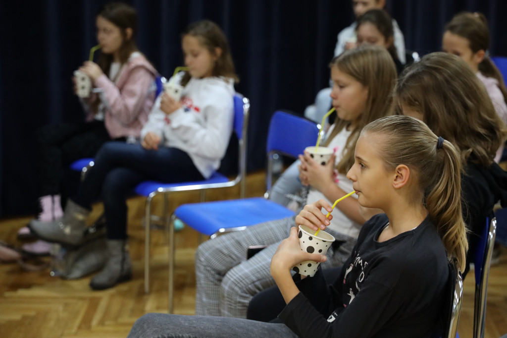Warsztaty taneczno-wokalne w ROK w ramach zadania „Kultura w zasięgu ręki”