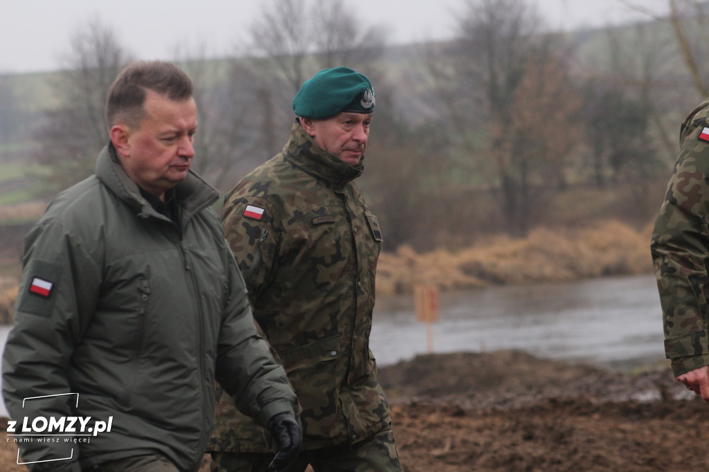 Mariusz Błaszczak w Nowogrodzie. Ćwiczenia TUMAK-21 [FOTO]