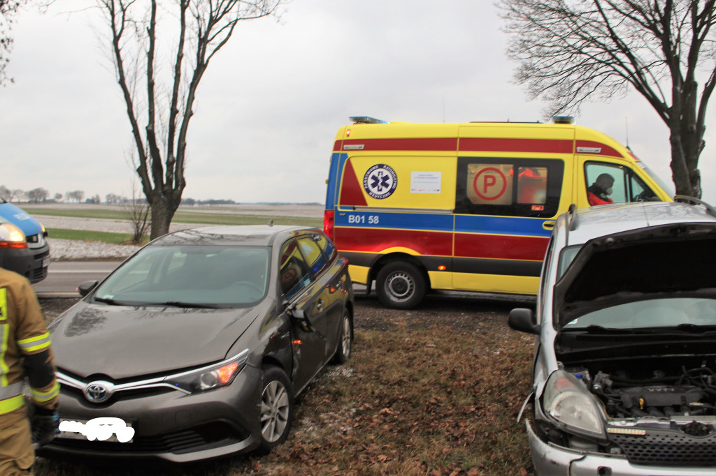 Wypadek przy Szosie do Mężenina. Ruch utrudniony [FOTO]