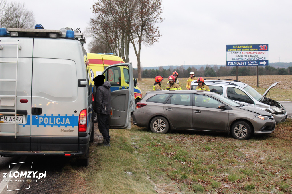 Wypadek przy Szosie do Mężenina. Ruch utrudniony [FOTO]