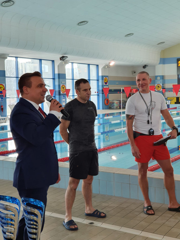 Łomżyńscy terytorialsi pokazali, że potrafią pływać [FOTO]