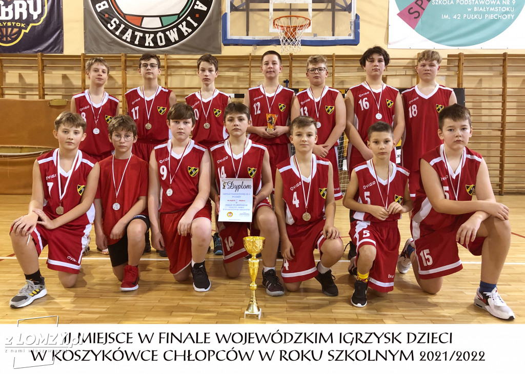 Koszykarze SP 9 Łomża wicemistrzami woj. podlaskiego [FOTO]