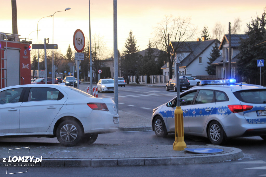 Zderzenie na Wojska Polskiego w Łomży.  Jedna osoba w szpitalu [FOTO]