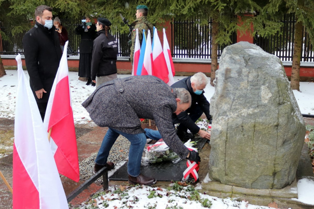  Kwiaty w miejscu straceń z okresu Powstania Styczniowego