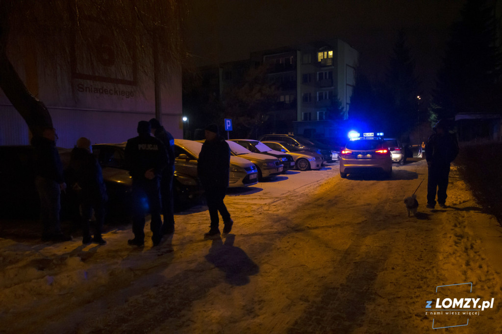 Taniec na lodzie przyczyną uszkodzenia 3 aut!