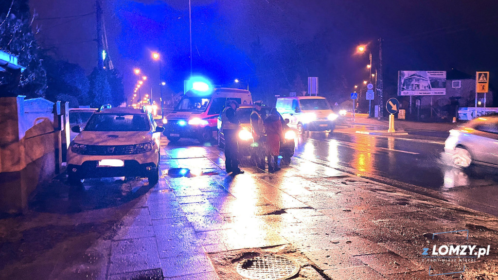 Starszy mężczyzna potrącony na pasach