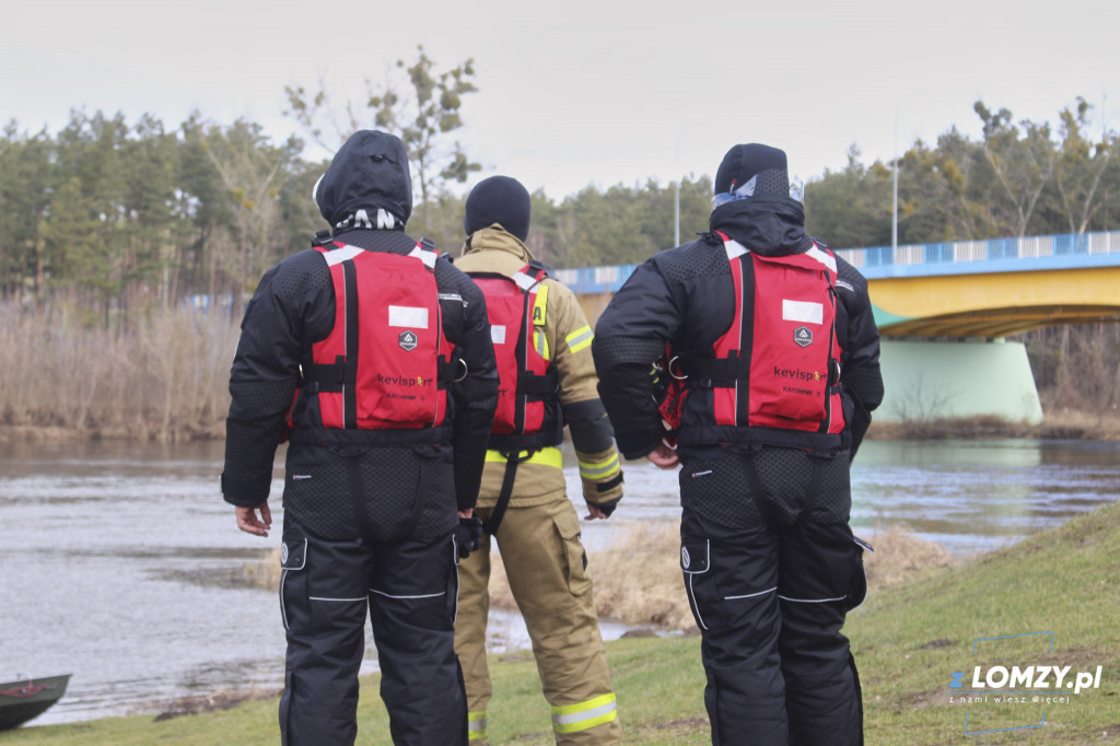 Ponownie przeszukują Narew w poszukiwaniu Jakuba