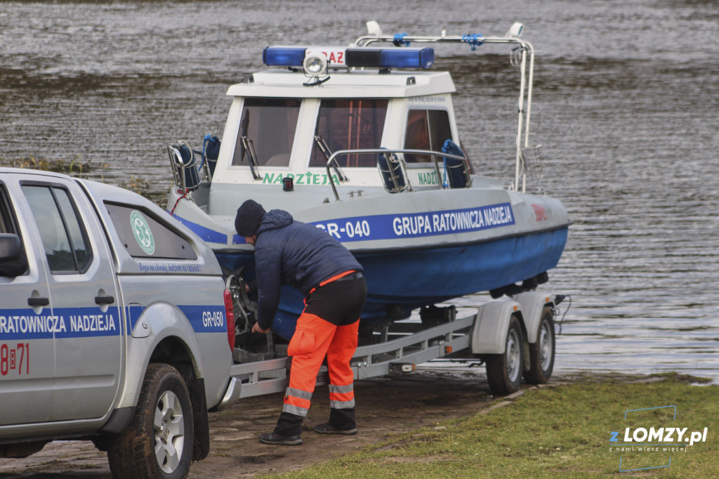 Ponownie przeszukują Narew w poszukiwaniu Jakuba