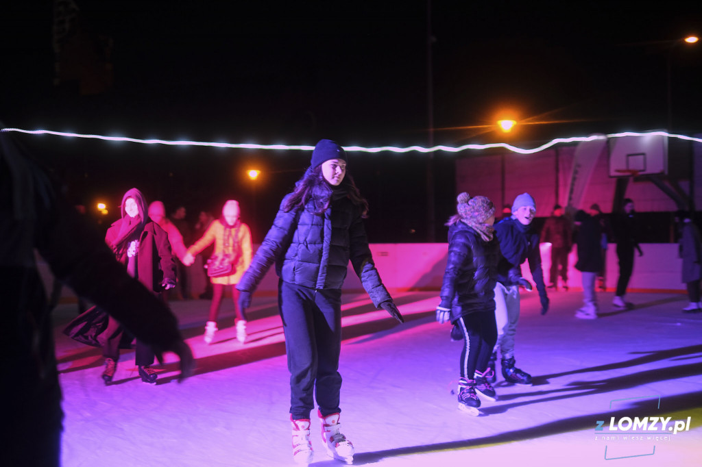 Disco Lodowisko na Walentynki w Łomży