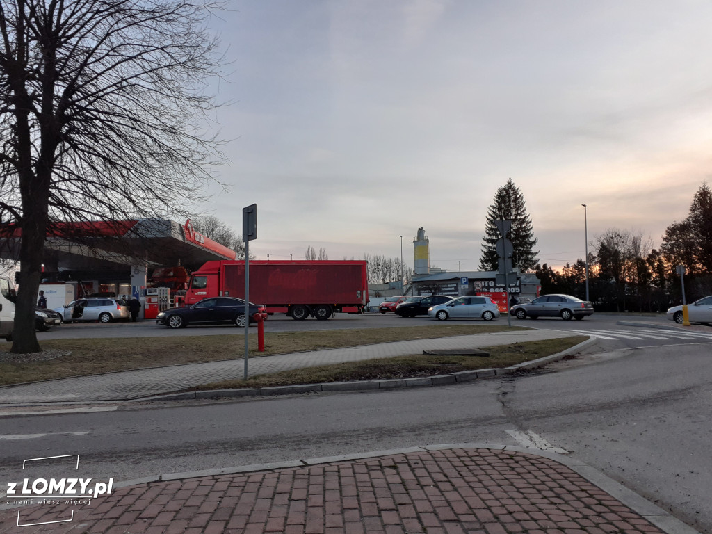 Łomża: Kolejki na stacjach