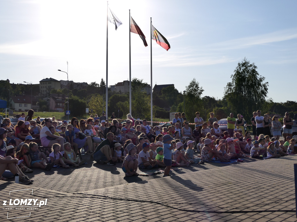 Teatralna adaptacja baśni H.C Andersena na łomżyńskich bulwarach [FOTO]