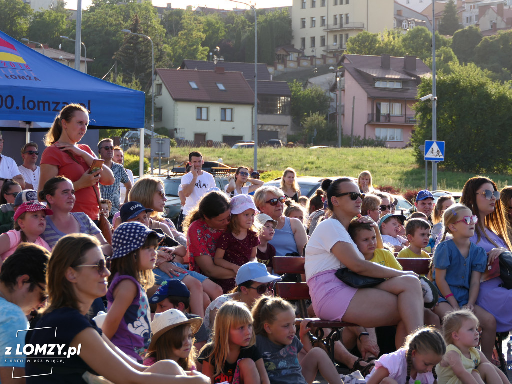 Teatralna adaptacja baśni H.C Andersena na łomżyńskich bulwarach [FOTO]