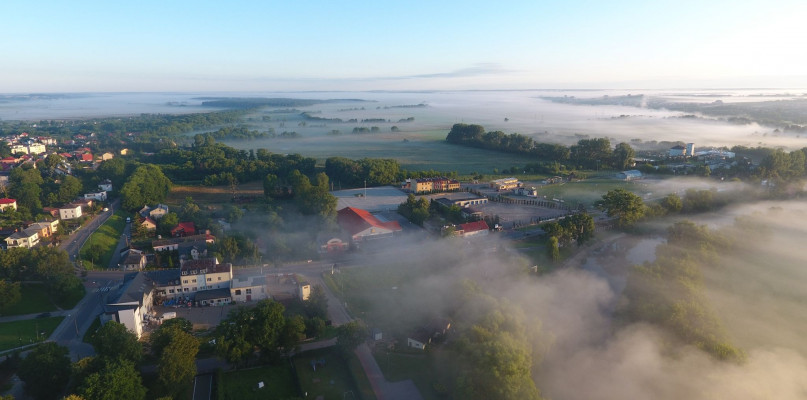 Widowiskowe ujęcia z lotu ptaka. Kolejny odcinek „Łomża – Witaj w mieście” [VIDEO]