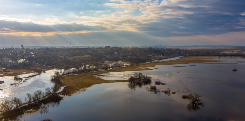 Jezioro Narew w Łomży? Widoki których nie było od lat [VIDEO i FOTO]