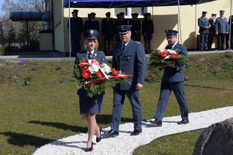 Więziennicy oddali hołd