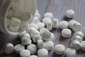 Popularny lek znika z aptek. GIF ostrzega: natychmiast oddaj go do apteki-28460