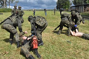 Setki tysięcy Polaków pójdą na szkolenie. Wojsko otwiera drzwi dla cywilów-28560