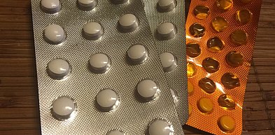 Pilny komunikat GIF. Popularny lek dla kobiet wycofany z aptek