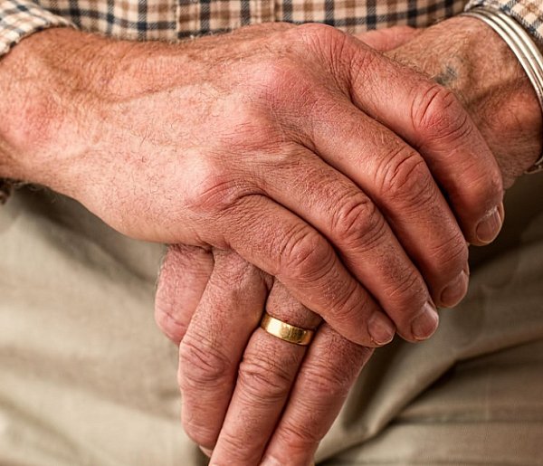 Fala odwołań do sądów. Seniorzy walczą o swoje pieniądze z ZUS-28241