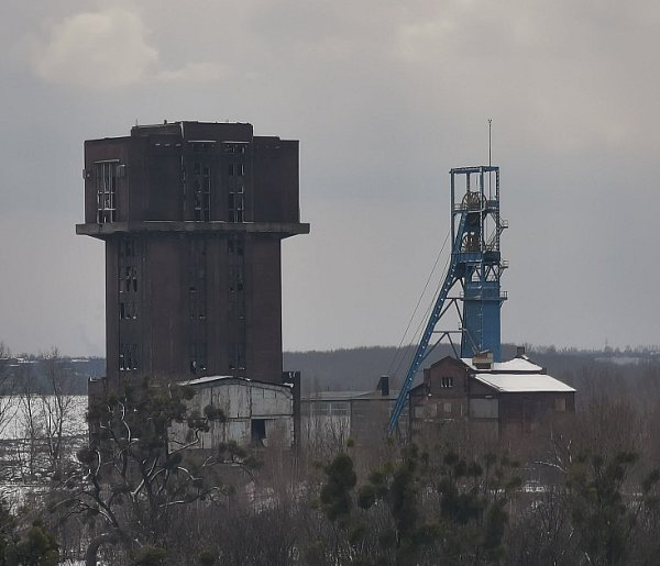 Pięcioletnie urlopy i nawet 170 tys. zł odprawy. Zmiany dla dużej grupy-28295