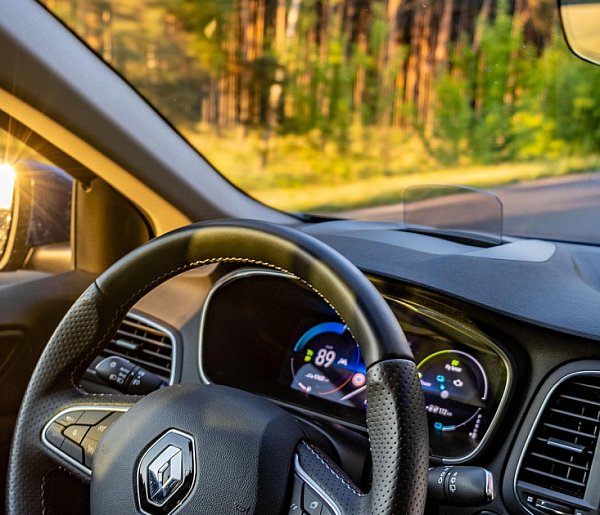Masz to auto w garażu? Producent natychmiast wzywa na kontrolę!-28310
